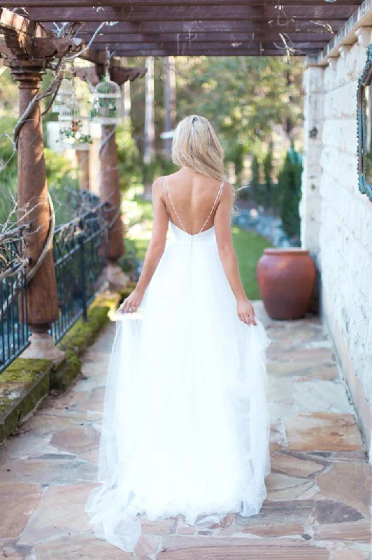 Flash Deals Elegant Spaghetti Straps Boho Long Tulle Beach Wedding Dresses N739