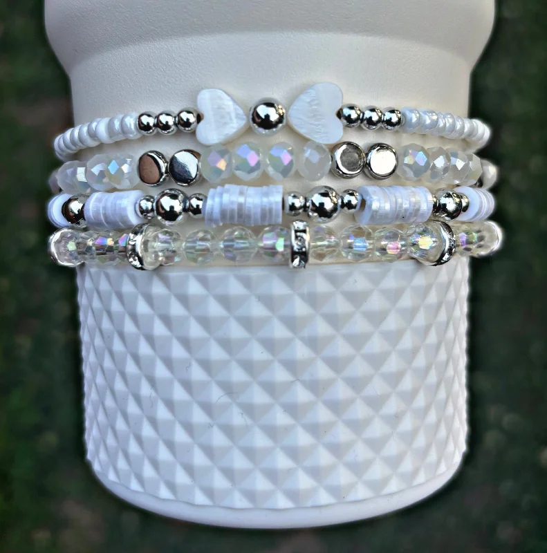 Holiday Drinkware Offers Pearl Cup Bracelets
